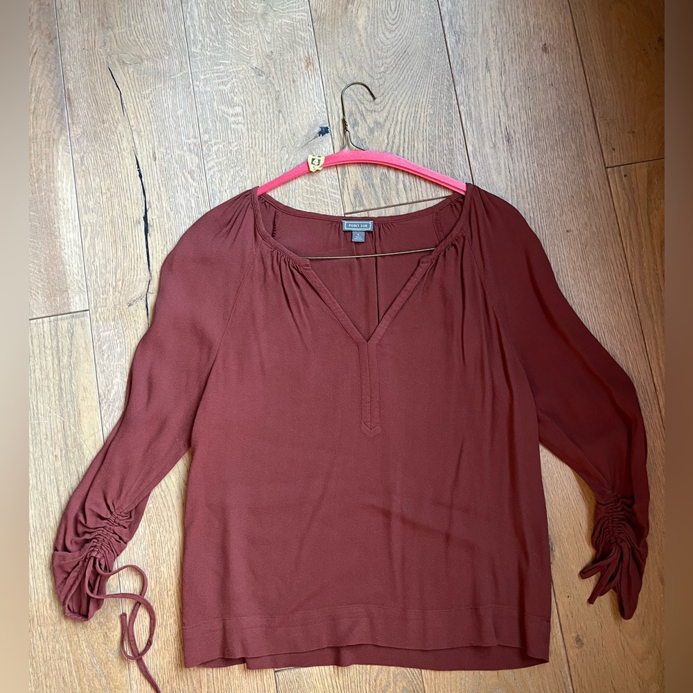 From Evereve. Smoke/pet free.